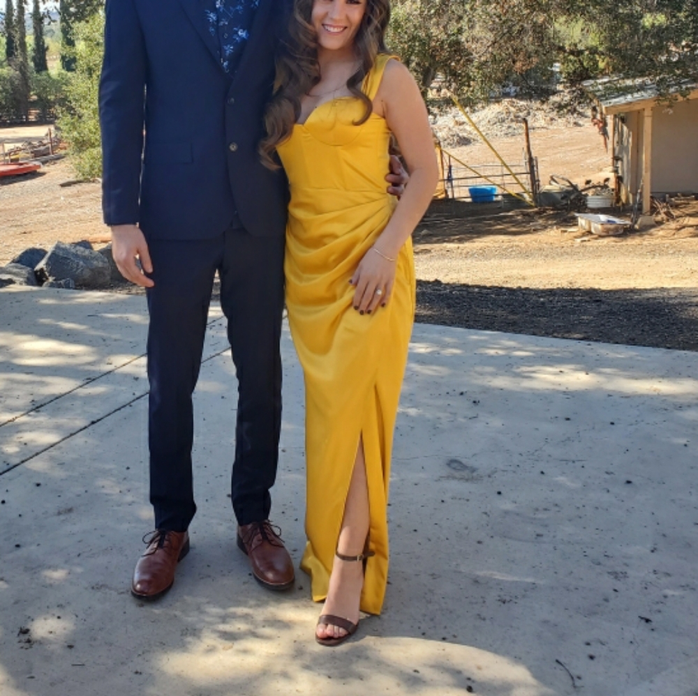 Yellow dress